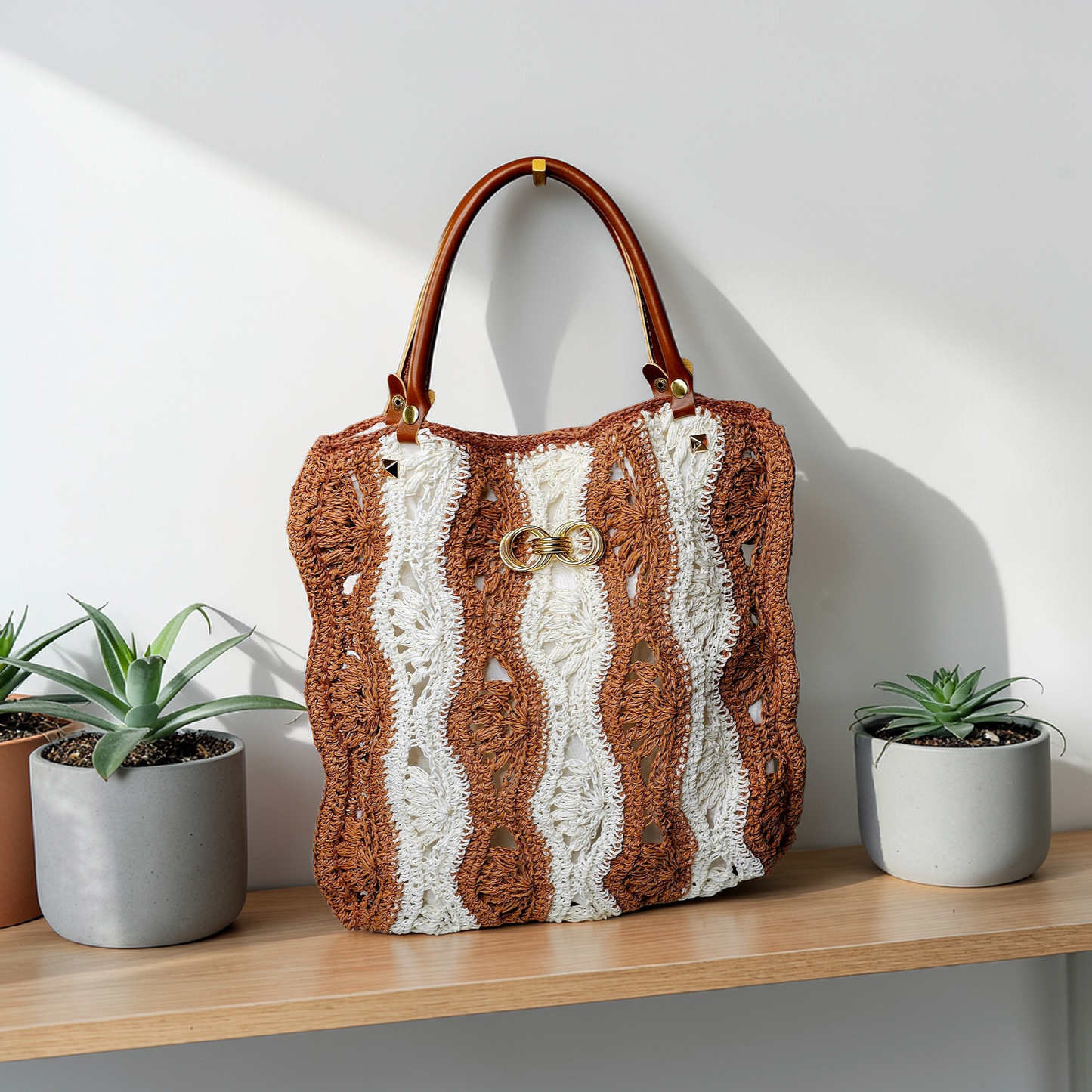 Raffia wavy stich bag